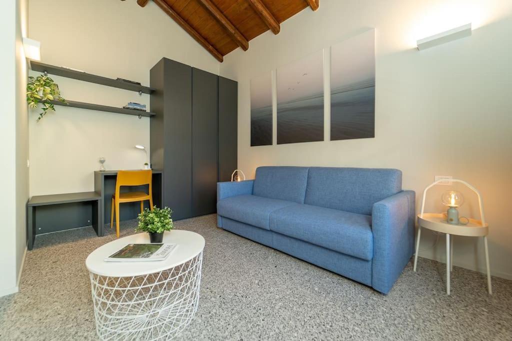 Moderno Appartamento A 200 Metri Dal Duomo 科莫 外观 照片