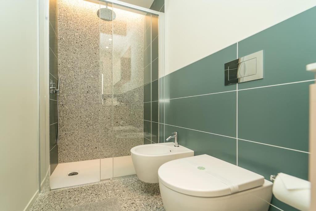 Moderno Appartamento A 200 Metri Dal Duomo 科莫 外观 照片
